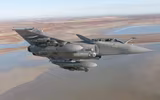[ẢNH] Ấn Độ: Tiêm kích Su-35 Nga không có cửa so với Rafale của Pháp