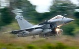 [ẢNH] Ấn Độ: Tiêm kích Su-35 Nga không có cửa so với Rafale của Pháp