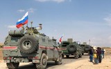 [ẢNH] Đoàn xe tuần tra của quân cảnh Nga tại Syria bị Mỹ đe dọa dùng vũ lực