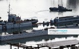 [ẢNH] Hiện trường vụ tàu ngầm Nga chìm theo ụ nổi trong cảng Sevastopol