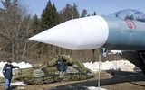 [ẢNH] Tiêm kích Israel hủy diệt mô hình bơm hơi thay vì vũ khí thật của Syria?