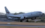 [ẢNH] Phớt lờ cảnh báo của Nga, trinh sát cơ P-8A Poseidon Mỹ lâm vòng nguy hiểm