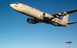 [ẢNH] Phớt lờ cảnh báo của Nga, trinh sát cơ P-8A Poseidon Mỹ lâm vòng nguy hiểm