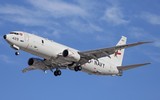 [ẢNH] Phớt lờ cảnh báo của Nga, trinh sát cơ P-8A Poseidon Mỹ lâm vòng nguy hiểm