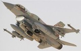 [ẢNH] Tiêm kích F-16 Israel bật tăng lực chạy trốn khi bị S-300 Syria 