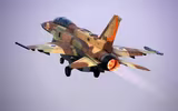 [ẢNH] Tiêm kích F-16 Israel bật tăng lực chạy trốn khi bị S-300 Syria 