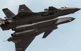 [ẢNH Vụ Su-57 Nga rơi: Trung Quốc ‘dìm hàng’ không thương tiếc, tranh thủ khoe J-20