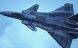 [ẢNH Vụ Su-57 Nga rơi: Trung Quốc ‘dìm hàng’ không thương tiếc, tranh thủ khoe J-20