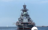 [ẢNH] S-300 trên tuần dương hạm Nguyên soái Ustinov khiến F-35 của Anh không dám cất cánh?