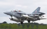 [ẢNH] Báo Nga: Việt Nam chốt đơn hàng mua 12 máy bay huấn luyện Yak-130