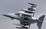 [ẢNH] Báo Nga: Việt Nam chốt đơn hàng mua 12 máy bay huấn luyện Yak-130