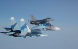 [ẢNH] Su-27 Nga suýt gặp thảm họa khi cố gắng chặn máy bay NATO