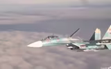 [ẢNH] Su-27 Nga suýt gặp thảm họa khi cố gắng chặn máy bay NATO