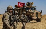 [ẢNH] Quân đội Syria tập kích phá hủy loạt xe tăng, thiết giáp của Thổ Nhĩ Kỳ