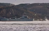 [ẢNH] Thổ Nhĩ Kỳ dọa 'bóp yết hầu' Bosphorus, chặn đường tiếp vận của Nga cho Syria