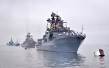 [ẢNH] Hải quân Nga tập trung lực lượng lớn ngoài khơi Syria, sẵn sàng tung đòn hủy diệt
