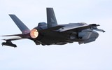 [ẢNH] Biên đội máy bay chiến đấu Nga rút lui sau khi bị F-35 áp sát