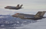 [ẢNH] ‘Gấu bay’ Tu-142 Nga lại bị F-22 Mỹ giám sát sát sạt
