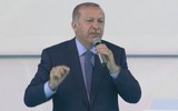 [ẢNH] Tổng thống Thổ Nhĩ Kỳ cảnh báo sắc lạnh: Giáng đòn mạnh nếu quân đội Syria vi phạm tại Idlib