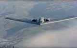 [ẢNH] Bất ngờ lớn khi oanh tạc cơ tàng hình B-21 Raider có khả năng không chiến như tiêm kích