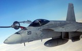 [ẢNH] Tàu sân bay Mỹ ‘khoe cơ bắp’ răn đe, sau khi Iran suýt bắn hạ ‘ong bắp cày’ F/A-18