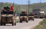 [ẢNH] Đoàn xe Thổ Nhĩ Kỳ lại bị tấn công ở miền Nam Idlib gây thiệt hại nặng