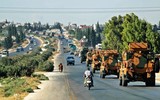 [ẢNH] Đoàn xe Thổ Nhĩ Kỳ lại bị tấn công ở miền Nam Idlib gây thiệt hại nặng