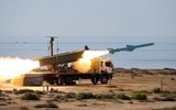 [ẢNH] Iran bất ngờ triển khai hàng chục tổ hợp tên lửa khóa chặt Eo biển Hormuz