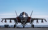 [ẢNH] Mỹ có thể biến khu trục hạm Arleigh Burke thành tàu sân bay nhờ tiêm kích F-35B?
