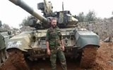 [ẢNH] Nga âm thầm điều động hàng trăm xe tăng T-90 tới chiến trường Syria?