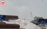 [ẢNH] Trực thăng vận tải lớn nhất thế giới Mi-26 của Nga vỡ tan khi hạ cánh