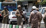 [ẢNH] Lực lượng vũ trang Iran bắt đầu rút khỏi Syria sau khi bị Israel ném bom dữ dội