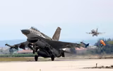[ẢNH] S-300/400 bị chỉ trích nặng nề khi lại để F-16 Israel tấn công 