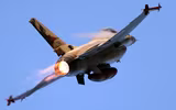 [ẢNH] S-300/400 bị chỉ trích nặng nề khi lại để F-16 Israel tấn công 