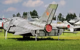 [ẢNH] Máy bay vũ trụ tuyệt mật X-37B Mỹ là sản phẩm sao chép MiG-105 Liên Xô?