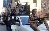 [ẢNH] Phiến quân IS mở cuộc tấn công lớn nhằm vào quân đội Syria ở miền Đông