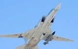 [ẢNH] Mãy bay ném bom Tu-22M3M nhận tên lửa siêu thanh mới 