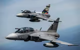 [ẢNH] Tiêm kích JAS-39 Gripen Thụy Điển gửi 