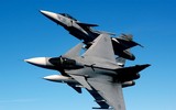[ẢNH] Tiêm kích JAS-39 Gripen Thụy Điển gửi 