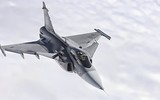 [ẢNH] Tiêm kích JAS-39 Gripen Thụy Điển gửi 