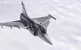 [ẢNH] Tiêm kích JAS-39 Gripen Thụy Điển gửi 
