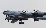 [ẢNH] Biên đội 7 chiếc Tu-142 Nga xuất kích trả đũa sau khi bị F-22 Mỹ áp sát