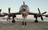 [ẢNH] Biên đội 7 chiếc Tu-142 Nga xuất kích trả đũa sau khi bị F-22 Mỹ áp sát