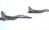 [ẢNH] Sau Su-35 và S-400, Mỹ có động thái 