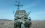 [ẢNH] Ukraine sử dụng vũ khí bí mật nhằm chế áp S-400 Triumf của Nga