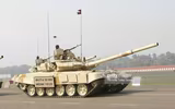 [ẢNH] Truyền thông Trung Quốc: Ấn Độ mất lượng lớn xe tăng T-90 tại khu vực biên giới tranh chấp