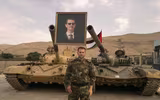[ẢNH] IS chớp thời cơ tấn công lớn ở miền Trung khi quân đội Syria dồn lực lượng về Tây Bắc