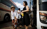 [ẢNH] Đẫm nước mắt ngày đoàn tụ các gia đình ly tán do chiến tranh Triều Tiên sau 69 năm
