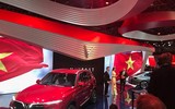 Chùm ảnh toàn cảnh nhất lễ ra mắt 2 mẫu xe VinFast tại Paris Motor Show 2018