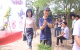 [ẢNH] Khoảnh khắc xúc động phiên đấu giá 32 giò lan của liệt sĩ phi công Khuất Mạnh Trí